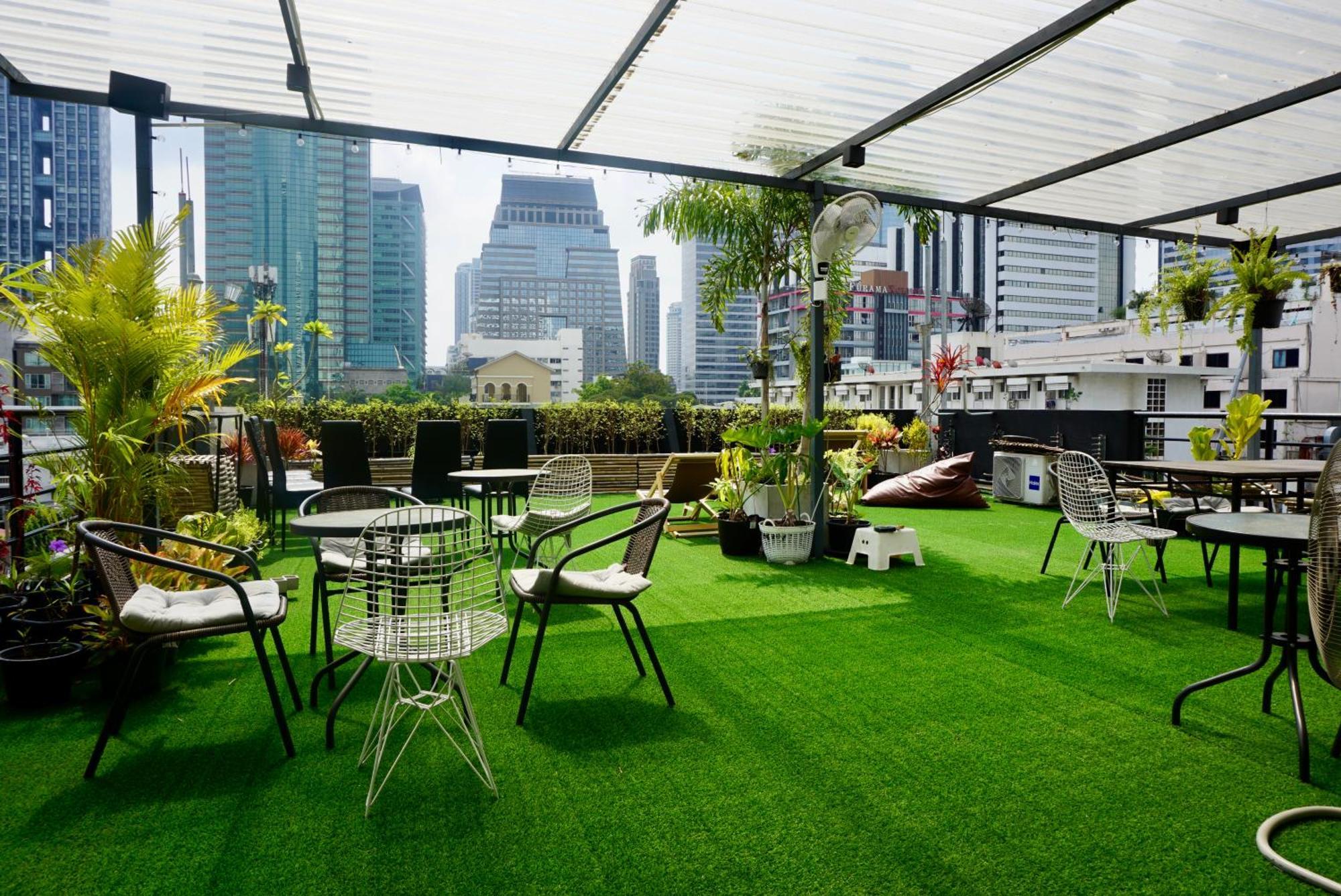 Silom Soi 3 Hash Apartment Hip And Funky With Rooftop View Bangkok Kültér fotó