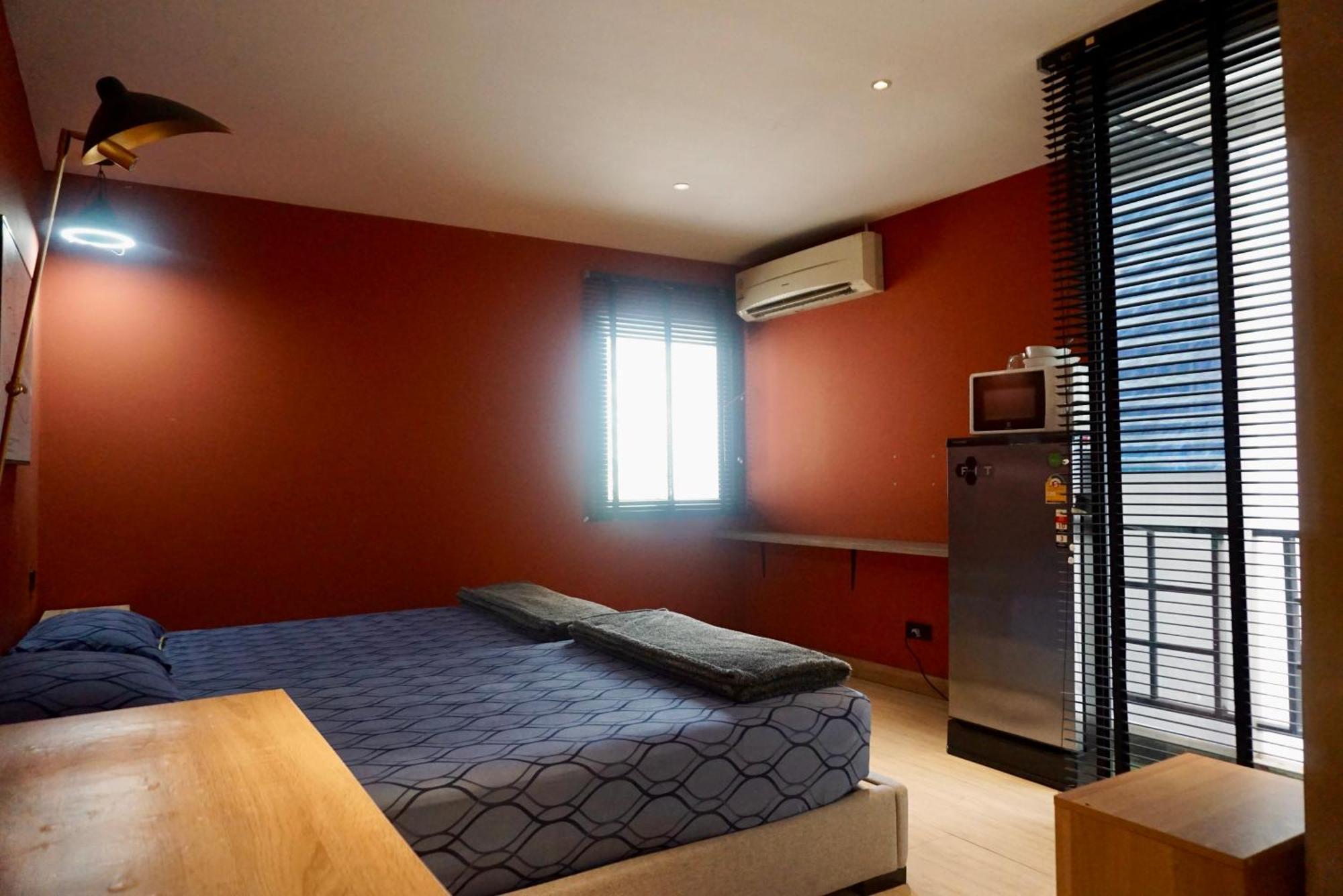 Silom Soi 3 Hash Apartment Hip And Funky With Rooftop View Bangkok Kültér fotó